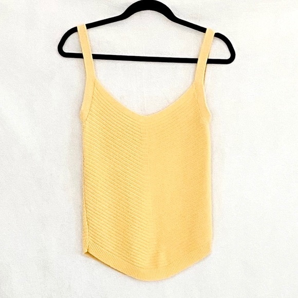 Uniqlo Cotton Sweater Knit V-Neck Camisole - Picture 8 of 10